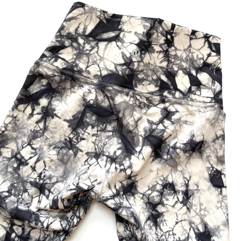 Lululemon Wunder Under Hi-Rise 7/8 Tight Dual Shibori Full-On Luxtreme 25" - Picture 6 of 9